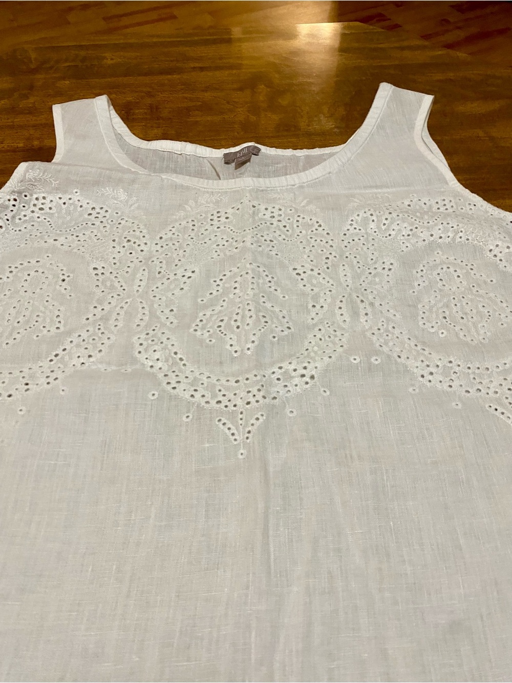 J. Jill White Linen Eyelet Camisole - Picture 2 of 4